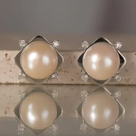 Wyatt_Jewellery_Pearl_Stud_Earrings